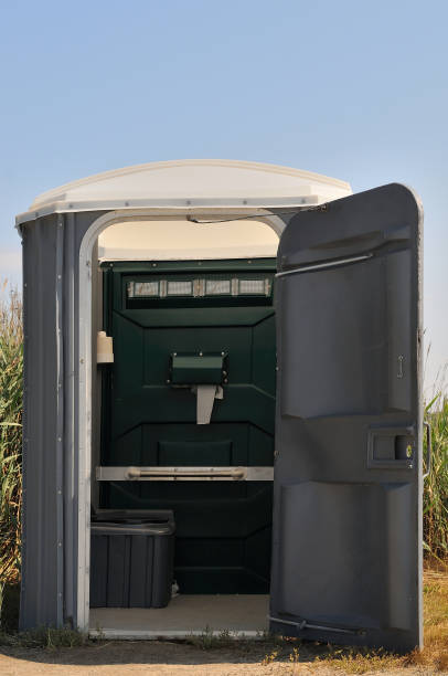 Best Portable toilet rental cost  in Lewisburg, WV